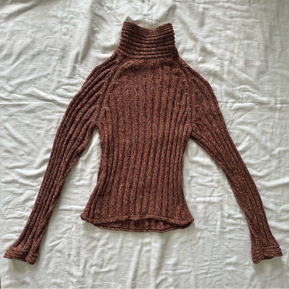 Q&A  Speckled Brown Ribbed Turtleneck Sweater